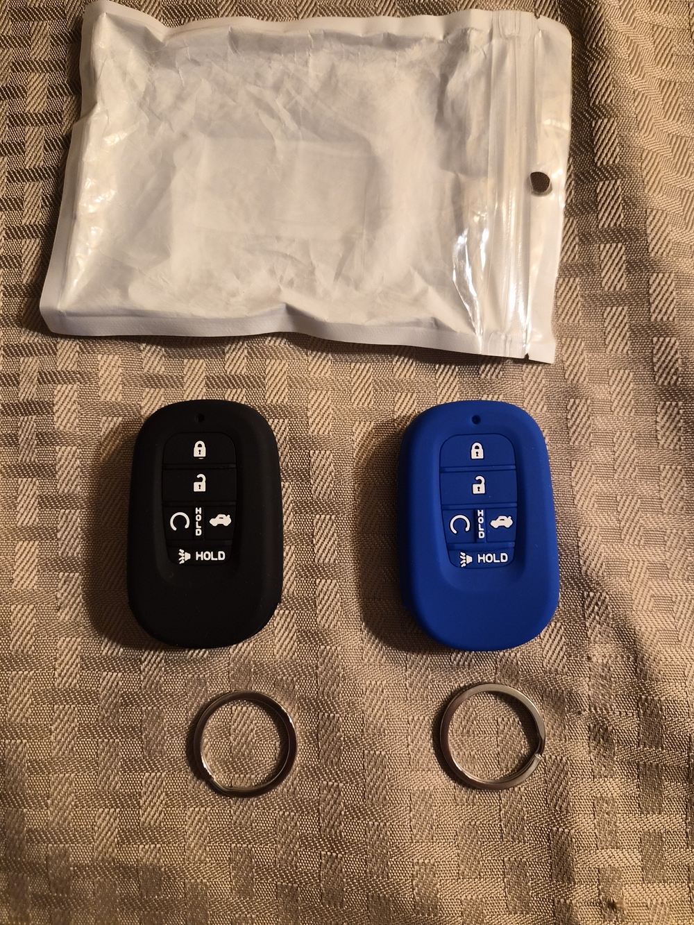 Universal Silicone Smart Key Fob Cover Case - Black & Blue